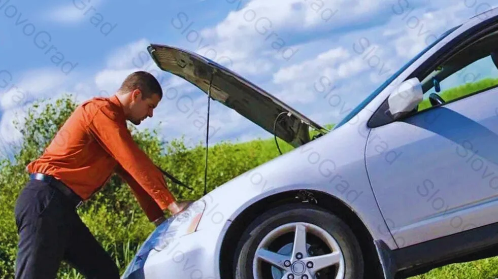 Правила безпеки, якщо двигун зупинився на ход