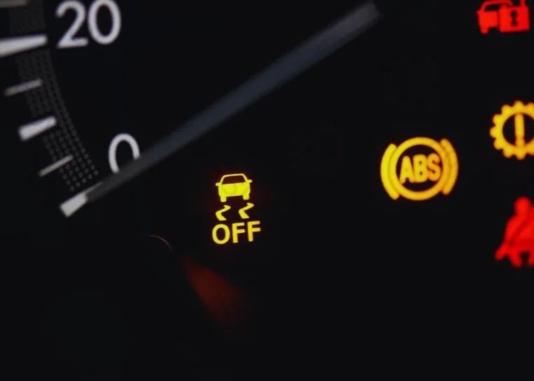 Чи можуть електронні системи замінити досвід водія